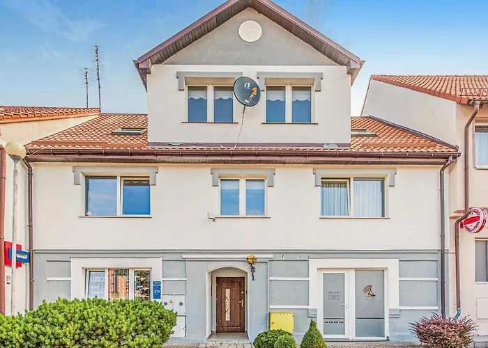 2 Bedroom Lovely In Apartamento